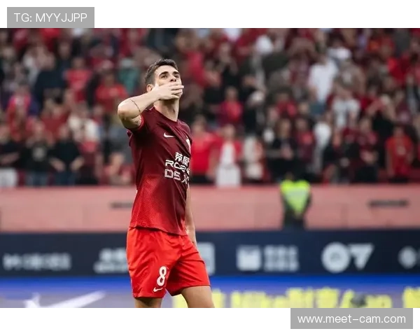 上海海港奥斯卡表现稳健，助球队赢得关键胜利提升竞争力