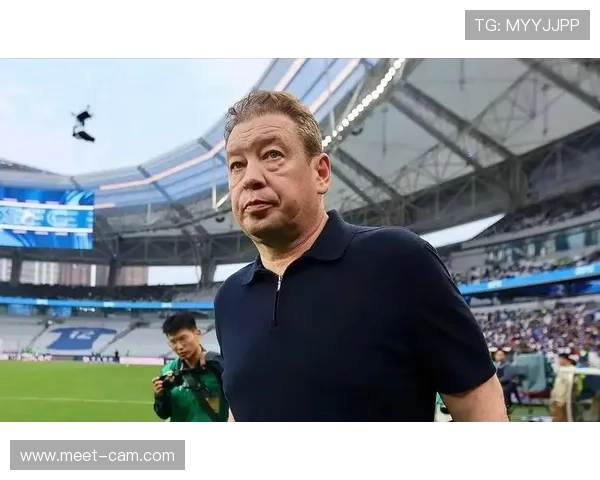 战术混乱,争冠决心遭遇质疑,上海申花是否只是昙花一现? 战术混乱,争冠决心遭遇质疑,上海申花是否只是昙花一现?