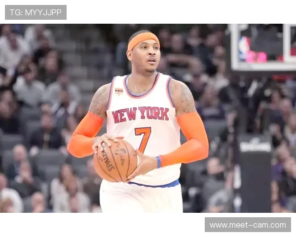 安东尼无球跑位不及克莱仍靠单打主导得分